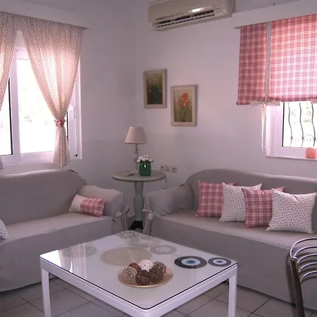 Landhaus Grandmum's Counrty House /faliraki Faliraki